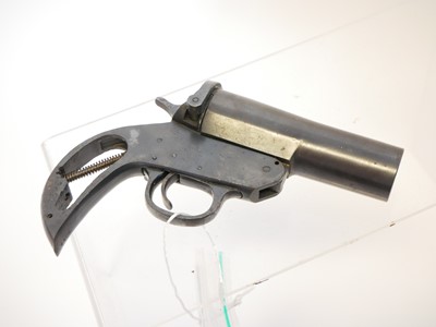 Lot 50 - Deactivated Harrington and Richardson 1" flare pistol