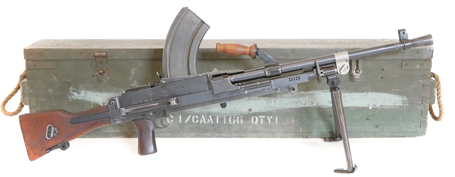 Lot 103 - Deactivated Bren light machine gun in chest
