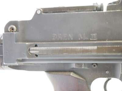 Lot 103 - Deactivated Bren light machine gun in chest