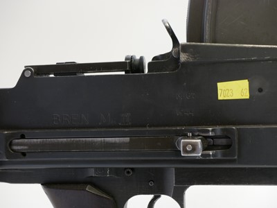 Lot 103 - Deactivated Bren light machine gun in chest