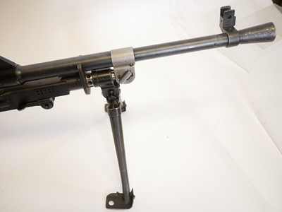 Lot 103 - Deactivated Bren light machine gun in chest