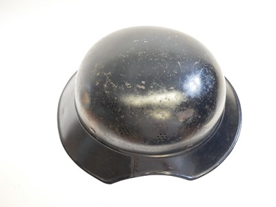 Lot 302 - German WWII Luftschutz helmet