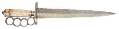 Lot 286 - Saw backed knife