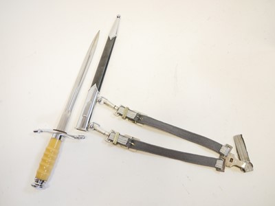 Lot 287 - East German army officer's dagger