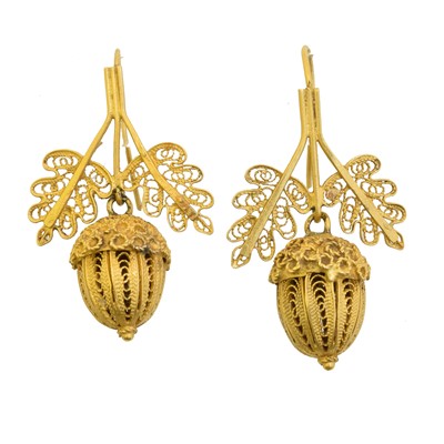 Lot 75 - A pair of acorn filigree earrings
