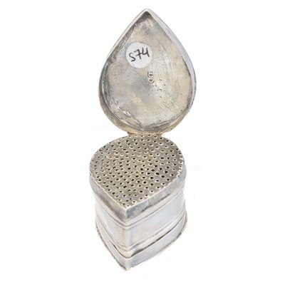 Lot 1 - A late 17th century silver nutmeg grater
