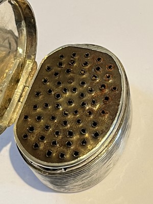 Lot 27 - A William IV silver nutmeg grater