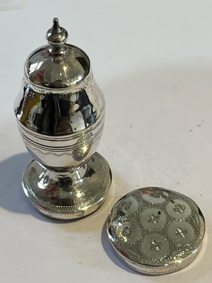 Lot 65 - A George IV silver nutmeg grater