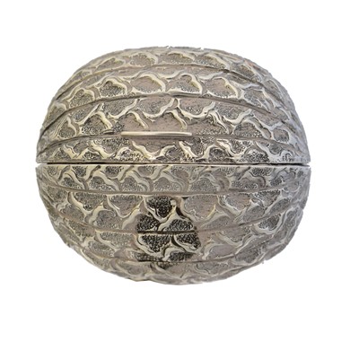 Lot 60 - An early 19th century silver nutmeg grater