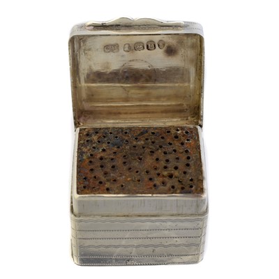 Lot 64 - A George IV silver nutmeg grater
