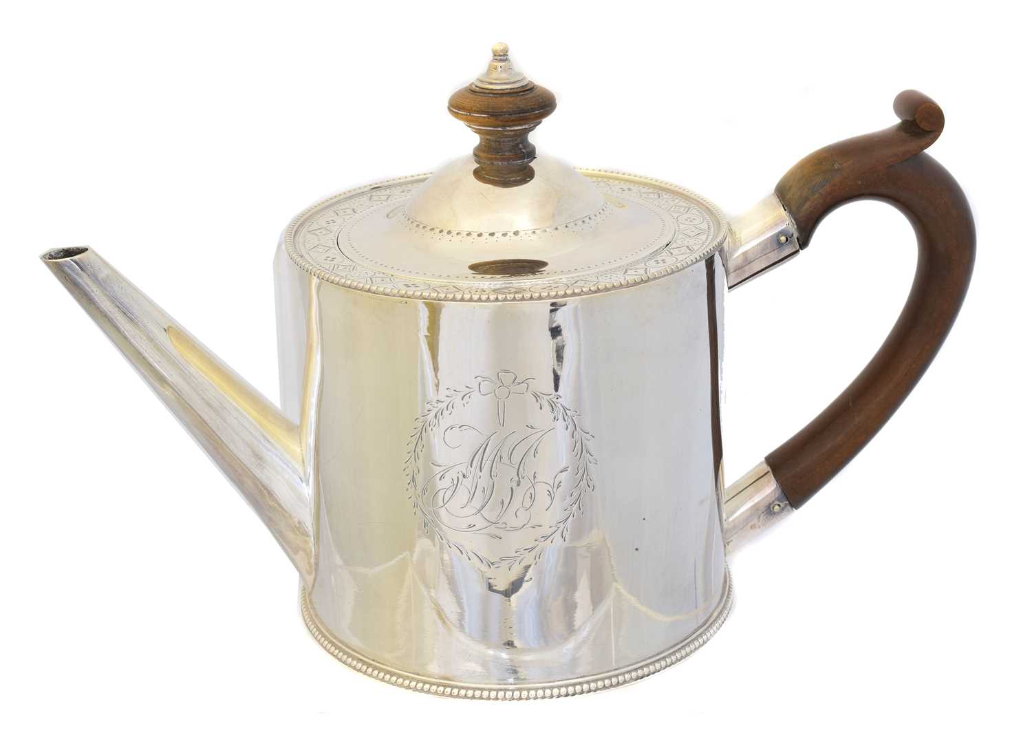 Lot 34 - A George III silver teapot