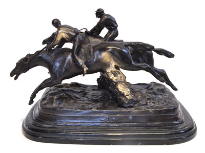 Lot 65 - Horse Racing Sculpture