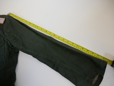 Lot 257 - German WWII armoured troops officers tunic