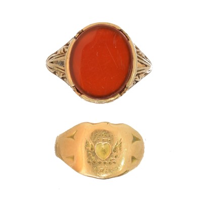 Lot 160 - Two 9ct gold signet rings