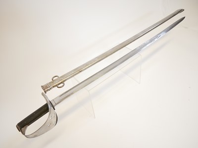 Lot 199 - 20th-century replica of an 1885 pattern heavy cavalry sabre