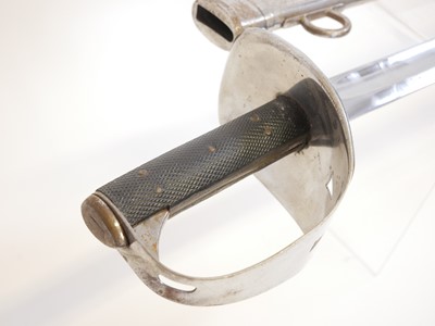 Lot 199 - 20th-century replica of an 1885 pattern heavy cavalry sabre
