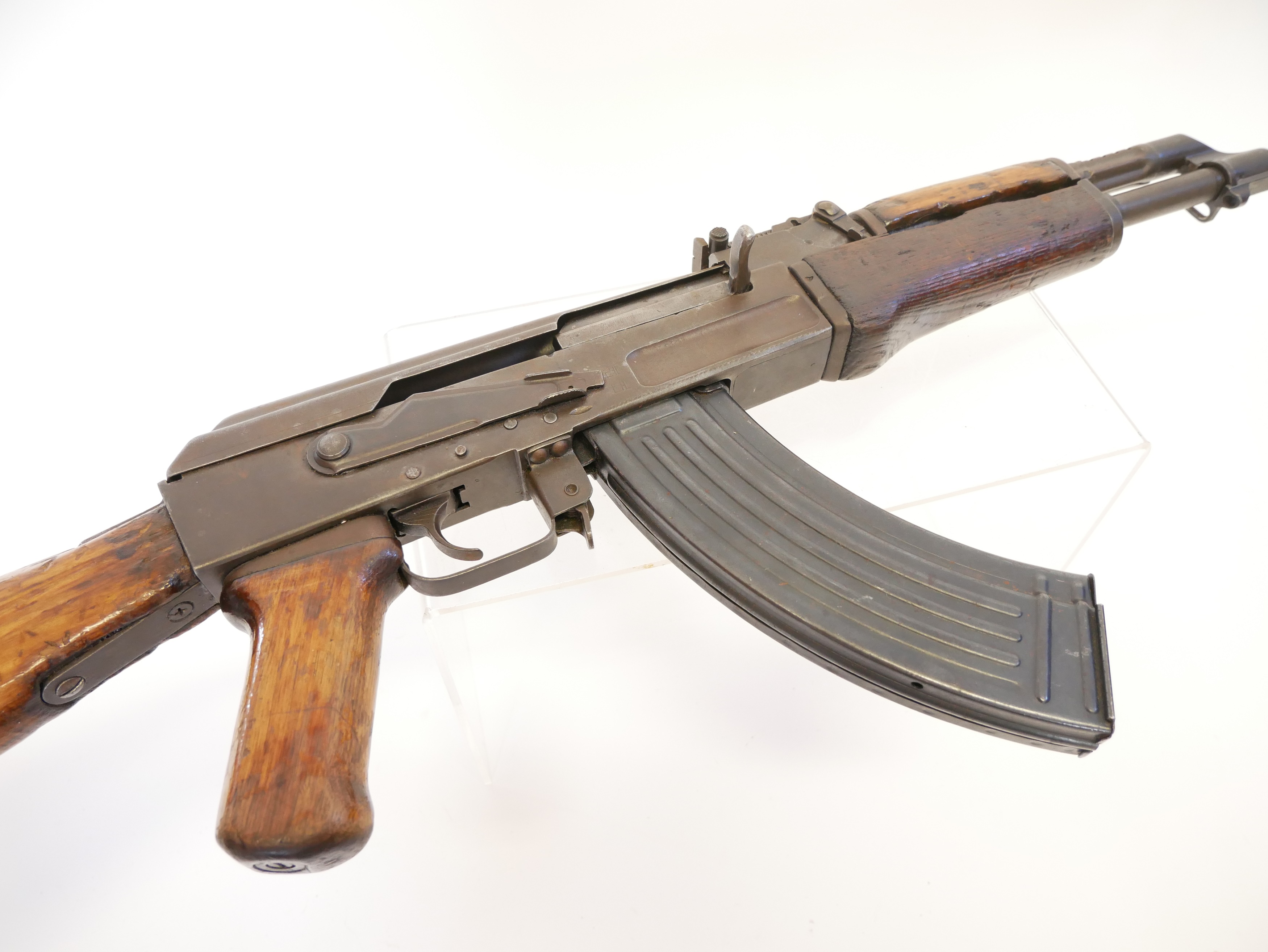 Lot 101 - Deactivated North Korean AK47 / AKM 7.62mm