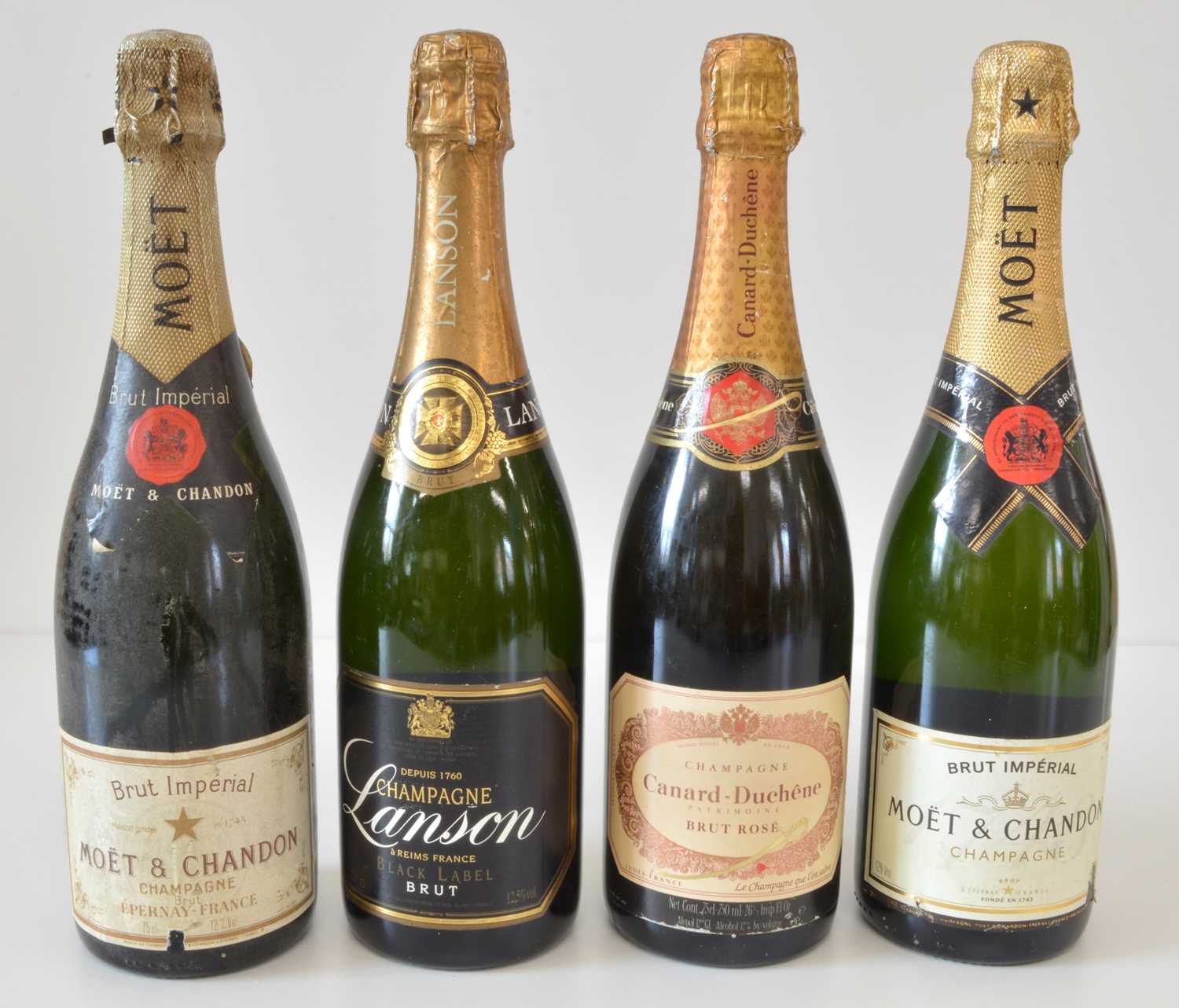 Lot 31 Mixed Champagne