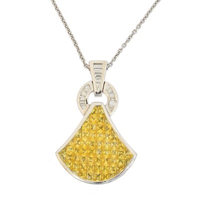 Lot 95 - A sapphire and diamond pendant