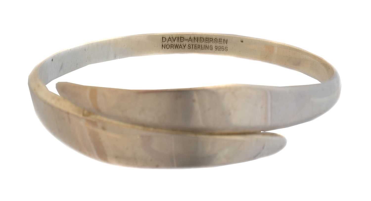 Lot 29 - A silver bangle by David Andersen