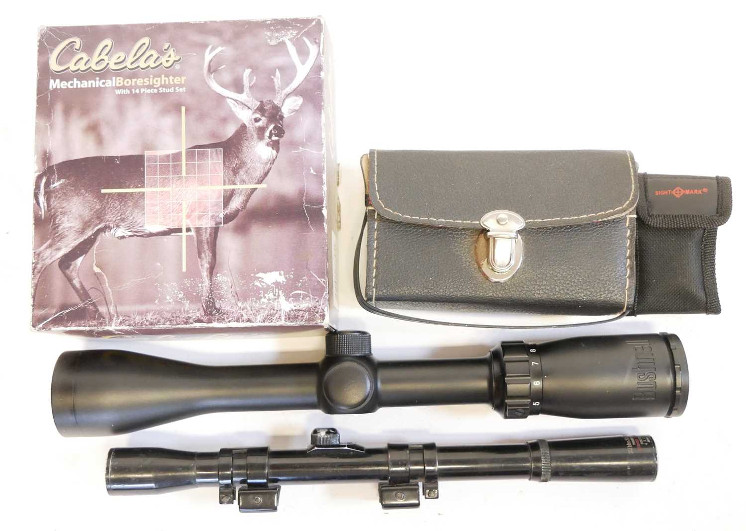 Lot 521 - Rifle telescopes and sighting in aids