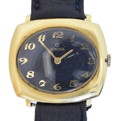 Lot 195 - An 18ct gold Consul manual wind wristwatch