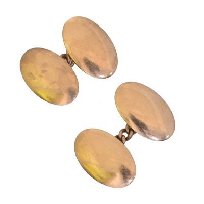 Lot 180 - A pair of 9ct gold cufflinks