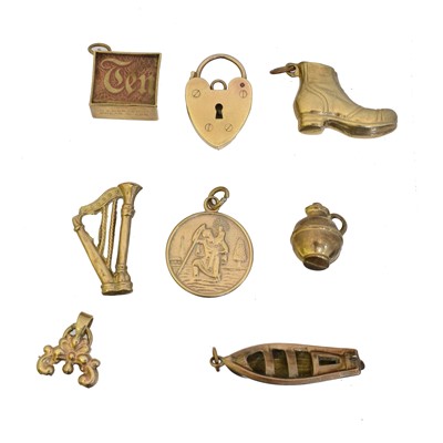 Lot 38 - A selection of 9ct gold charms