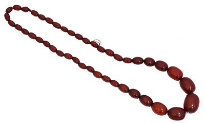 Lot 77 - A cherry bakelite necklace