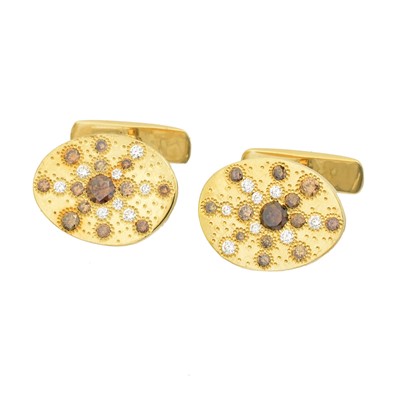Lot 182 - A pair of 18ct gold diamond 'Talisman' cufflinks by De Beers