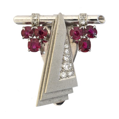 Lot 8 - An Art Deco diamond and ruby dress clip by Alabaster & Wilson