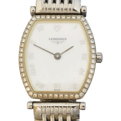 Lot 208 - A Longines 'La Grand Classique' quartz wristwatch
