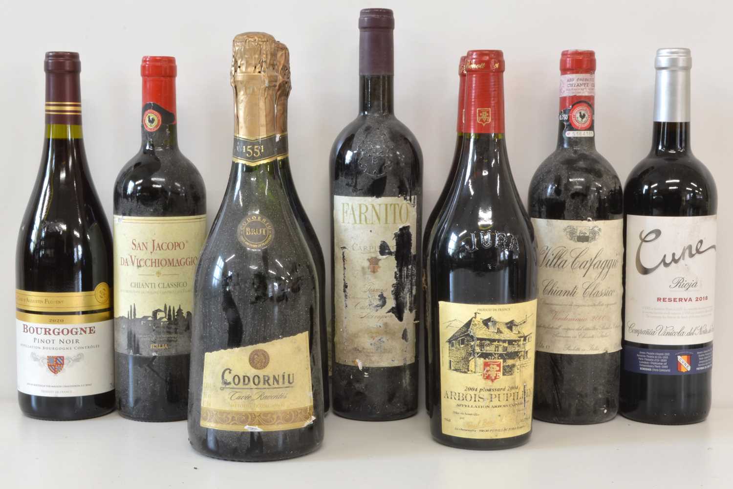 Lot 10 - Mixed Lot Fine Italian, Spanish and French Red and Cava