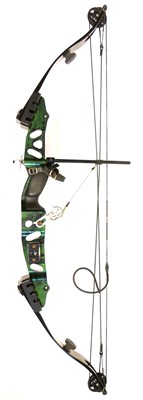 Lot 176 - Browning Vanguard compound bow draw 24-27,...