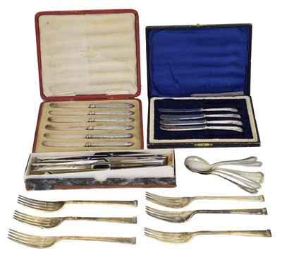 Lot 111 - A selection of silver flatware