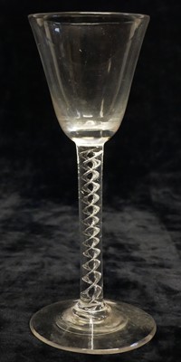 Lot 122 - Georgian wine glass