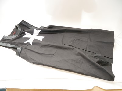 Lot 102 - Medieval re-enactors equipment, to include a...