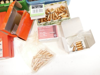 Lot 420 - 9.3 x 74R reloading dies and components, to...