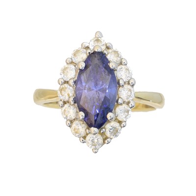 Lot 76 - A 14ct gold paste cluster ring