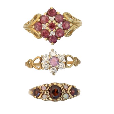 Lot 97 - Three 9ct gold gem-set dress rings