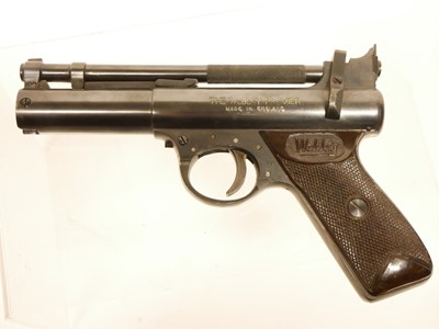 Lot 69 - Webley Premier .22 air pistol, 7 inch barrel,...