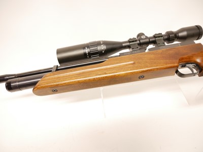 Lot 72 - Weihrauch HW100 .22 air rifle, 20 inch barrel...
