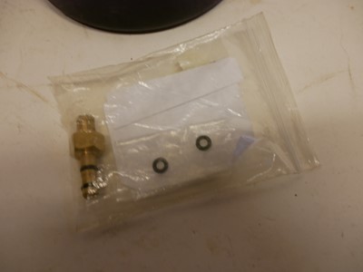 Lot 602 - Hydro Tech Compressed air bottle with adaptor...