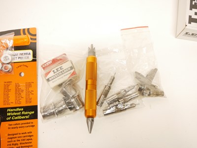 Lot 400 - Mixed reloading equipment, to include a Lee...