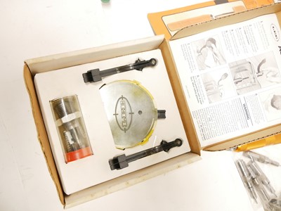 Lot 400 - Mixed reloading equipment, to include a Lee...