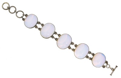 Lot 12 - A moonstone glass bracelet