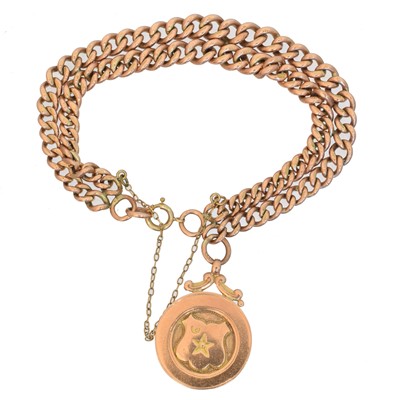 Lot 26 - A 9ct gold double row chain bracelet
