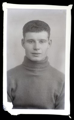 Lot 1 - Wolverhampton Wanderers Individual Squad Portraits from 1929-1932