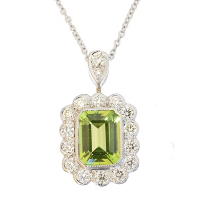 Lot 47 - A peridot and diamond pendant