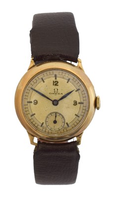 Lot 196 - A 1930s 9ct gold Omega manual wind wristwatch.